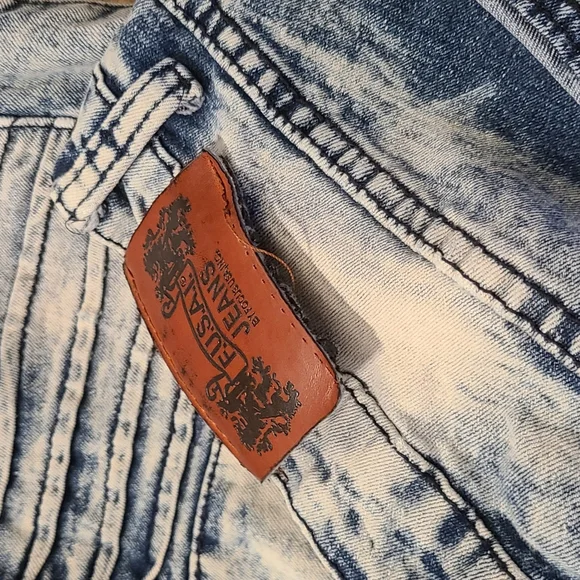 Mens Fusai Jean's, size 34x32. - Picture 6 of 7